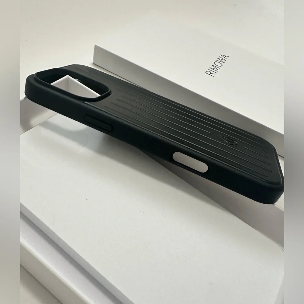 Rimowa Iphone Case Aluminum For Iphone 16 Pro - Picture 5 of 8